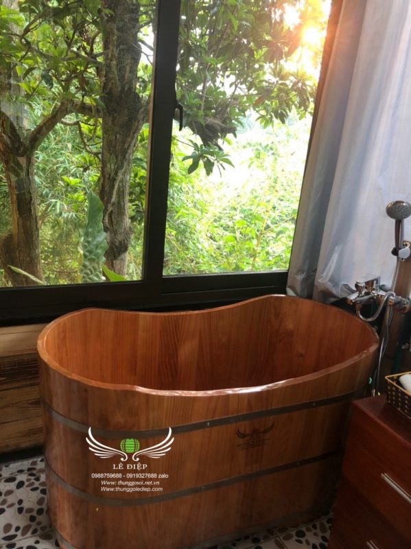 bồn tắm gỗ homestay