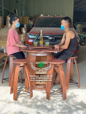 bàn thùng rượu gỗ sồi