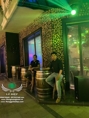 thùng rượu gỗ deco